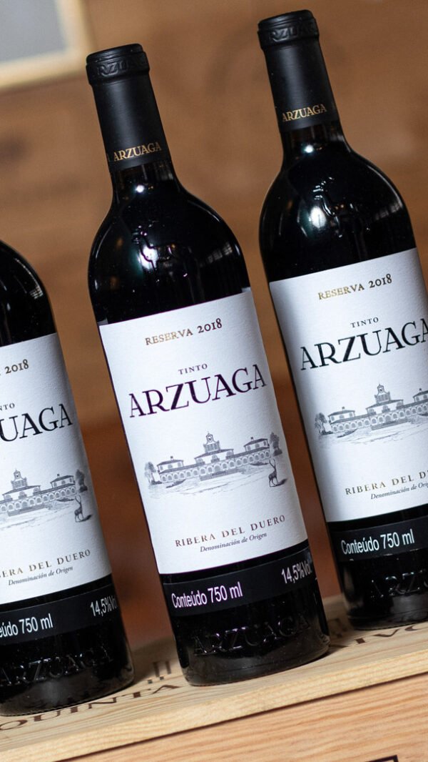 loja-vinho-premium-raro-arzuaga-reserva-ribeia-del-duero-winehomebr